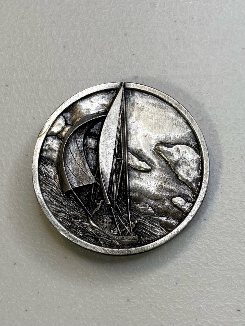 Vintage 1977 Bergamot Brass Works Sailboat Belt Buckle ⛵️ Z-39 Maritime Core GUC